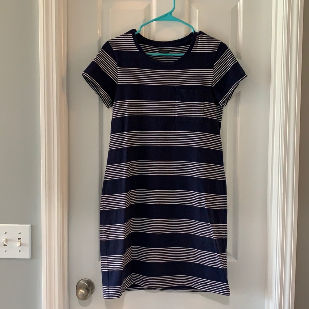 Women’s T-shirt dress size Small